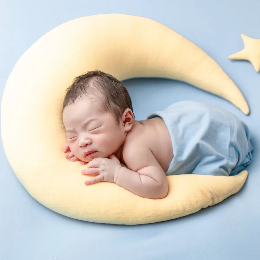 Con khó ngủ, hay giật mình ban đêm – Mẹ đừng bỏ qua những dấu hiệu này